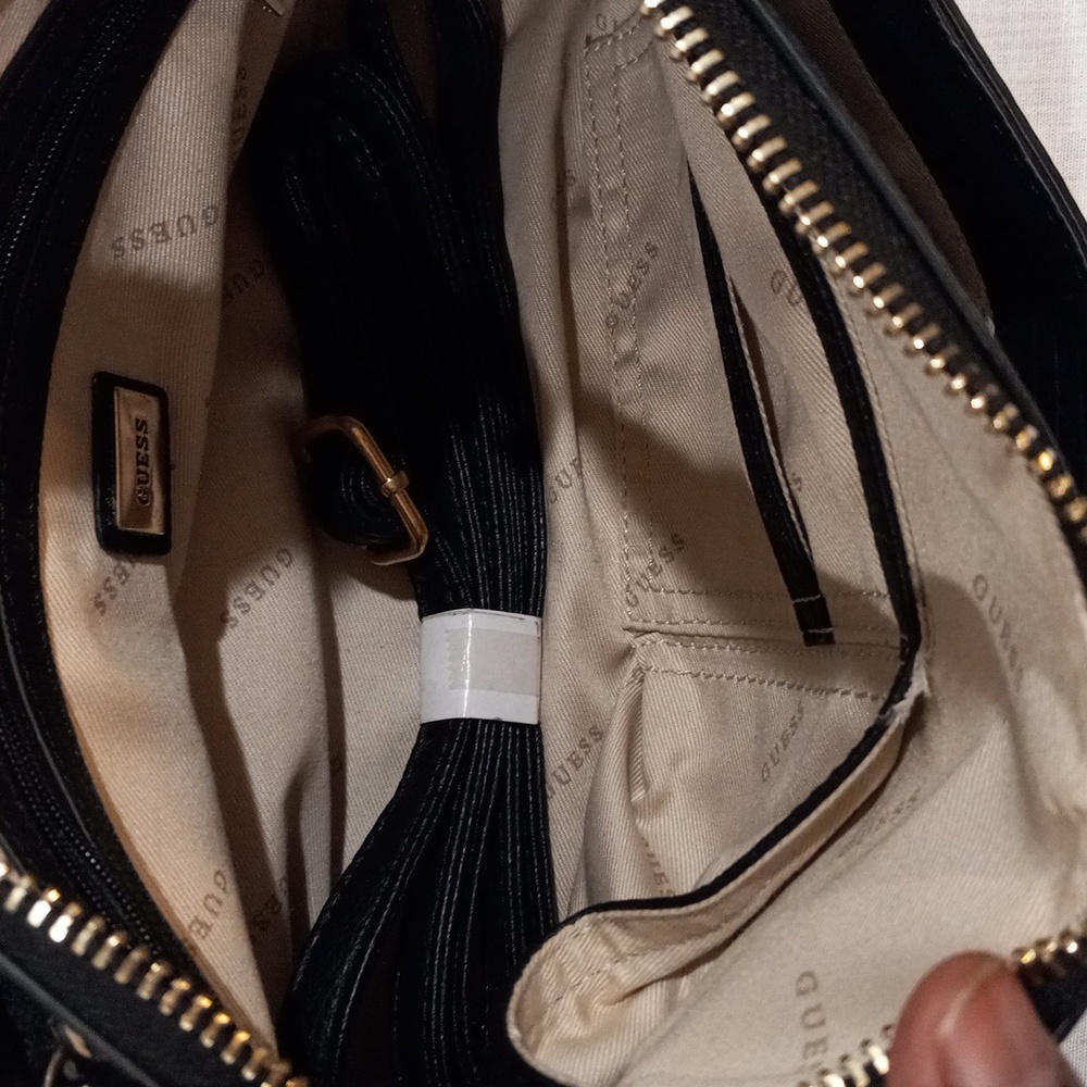 Crossbody - Picture 13 of 14